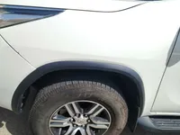 الرفرف الجانبي الأيسر