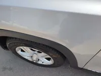 الرفرف الجانبي الأيسر