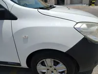 Right fender