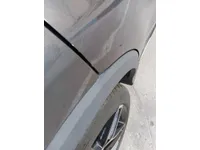 الباب الأمامى الأيسر