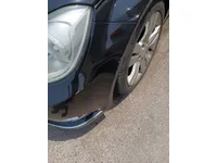 الباب الأمامى الأيسر
