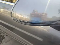 الباب الأمامى الأيمن
