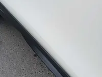 الباب الأمامى الأيمن