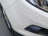 الباب الأمامى الأيسر