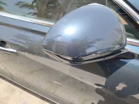الباب الأمامى الأيمن