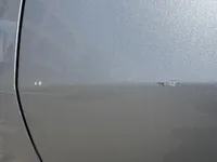 الباب الأمامى الأيسر
