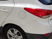 Left quarter panel