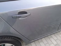 الباب الخلفى الأيمن