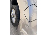 ألواح هيكل السيارة الأيسر