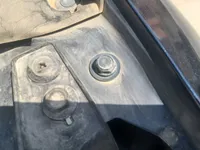 الرفرف الجانبي الأيسر