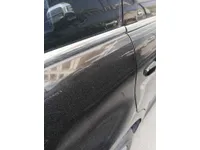 الباب الأمامى الأيسر