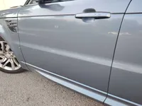 الباب الأمامى الأيسر