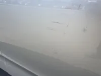 الباب الأمامى الأيمن