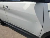 الباب الأمامى الأيمن
