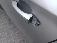 الباب الخلفى الأيمن