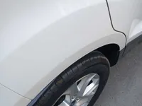 الباب الأمامى الأيسر