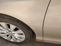 الرفرف الجانبي الأيسر