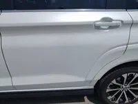 الباب الخلفى الأيسر
