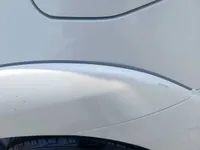 ألواح هيكل السيارة الأيسر