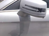 الباب الأمامى الأيسر
