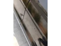 الباب الأمامى الأيسر