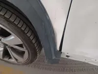 الباب الأمامى الأيسر