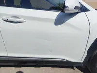 الباب الأمامى الأيمن
