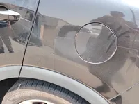 ألواح هيكل السيارة الأيسر