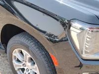 Right fender