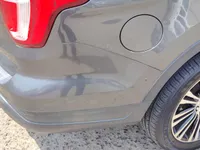ألواح هيكل السيارة الأيمن