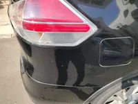 ألواح هيكل السيارة الأيمن