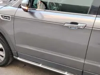 الباب الأمامى الأيسر
