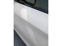 الباب الأمامى الأيسر