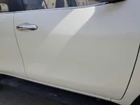الباب الأمامى الأيمن