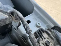 الرفرف الجانبي الأيسر