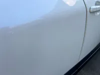 الباب الأمامى الأيمن