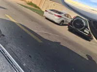 الباب الأمامى الأيسر