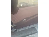 الباب الأمامى الأيمن
