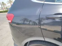ألواح هيكل السيارة الأيمن