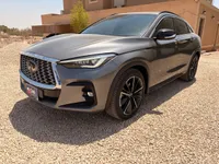 Infiniti QX55