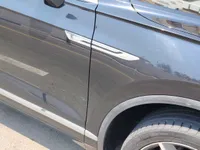 الباب الأمامى الأيمن