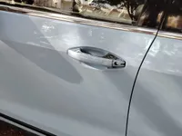 الباب الأمامى الأيسر
