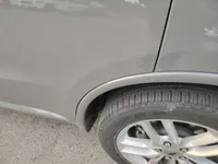 عتبة الجانب الأيسر