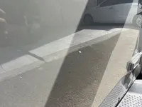 الباب الأمامى الأيمن