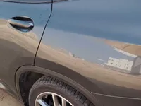 ألواح هيكل السيارة الأيسر