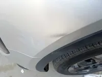 الرفرف الجانبي الأيسر