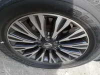 جنوط الإطارات (بدون خدوش/صدمات)