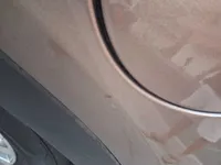 ألواح هيكل السيارة الأيسر