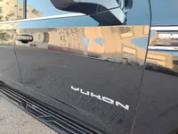 الباب الأمامى الأيمن