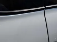 ألواح هيكل السيارة الأيمن